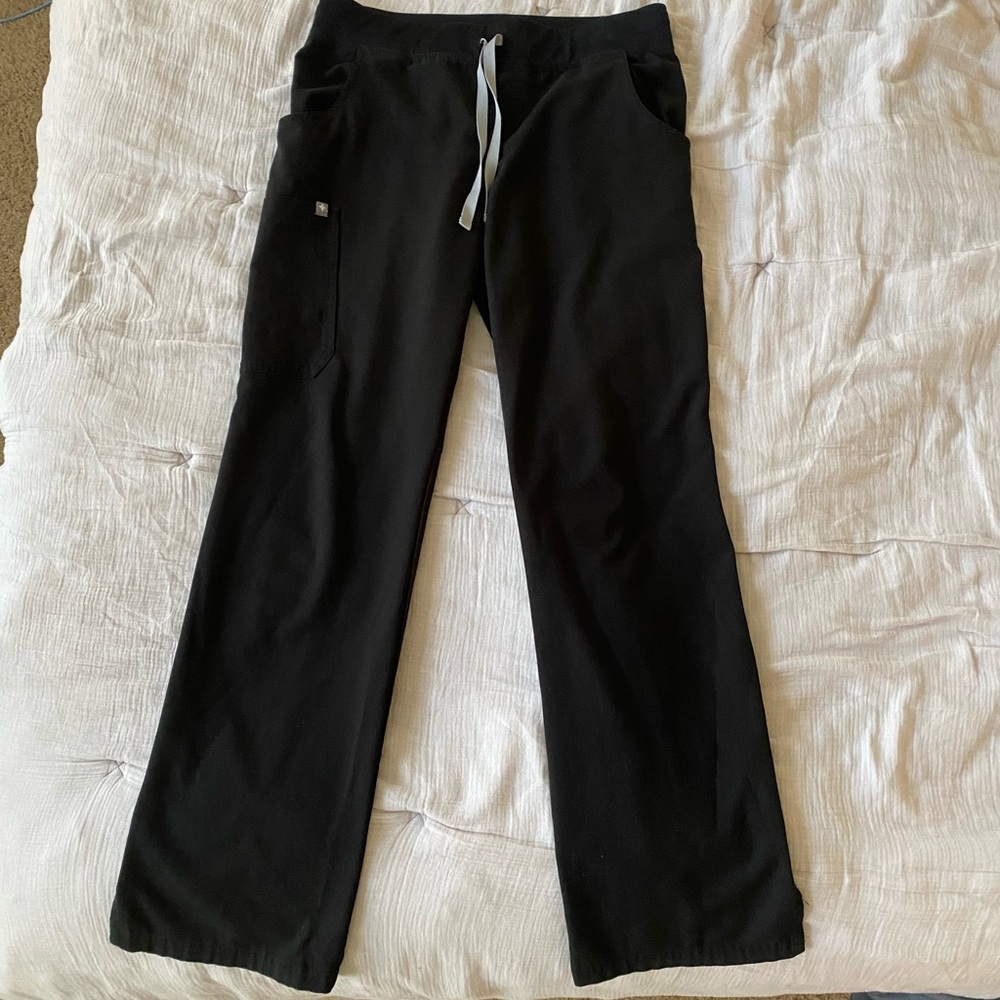 Figs Kade Cargo Scrub Pants Medium Tall
